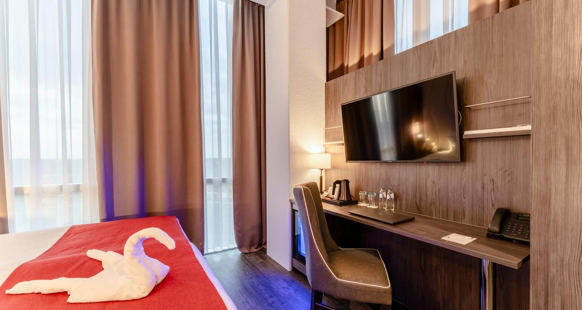Plaza Premium Almere Bagian luar foto