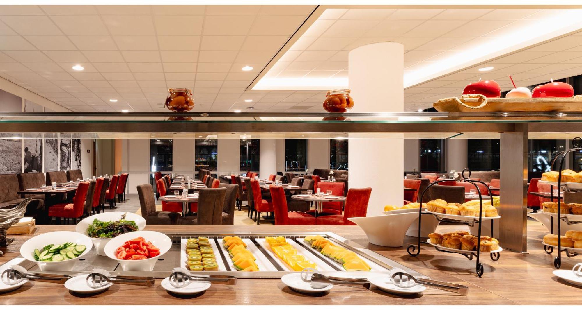 Plaza Premium Almere Bagian luar foto