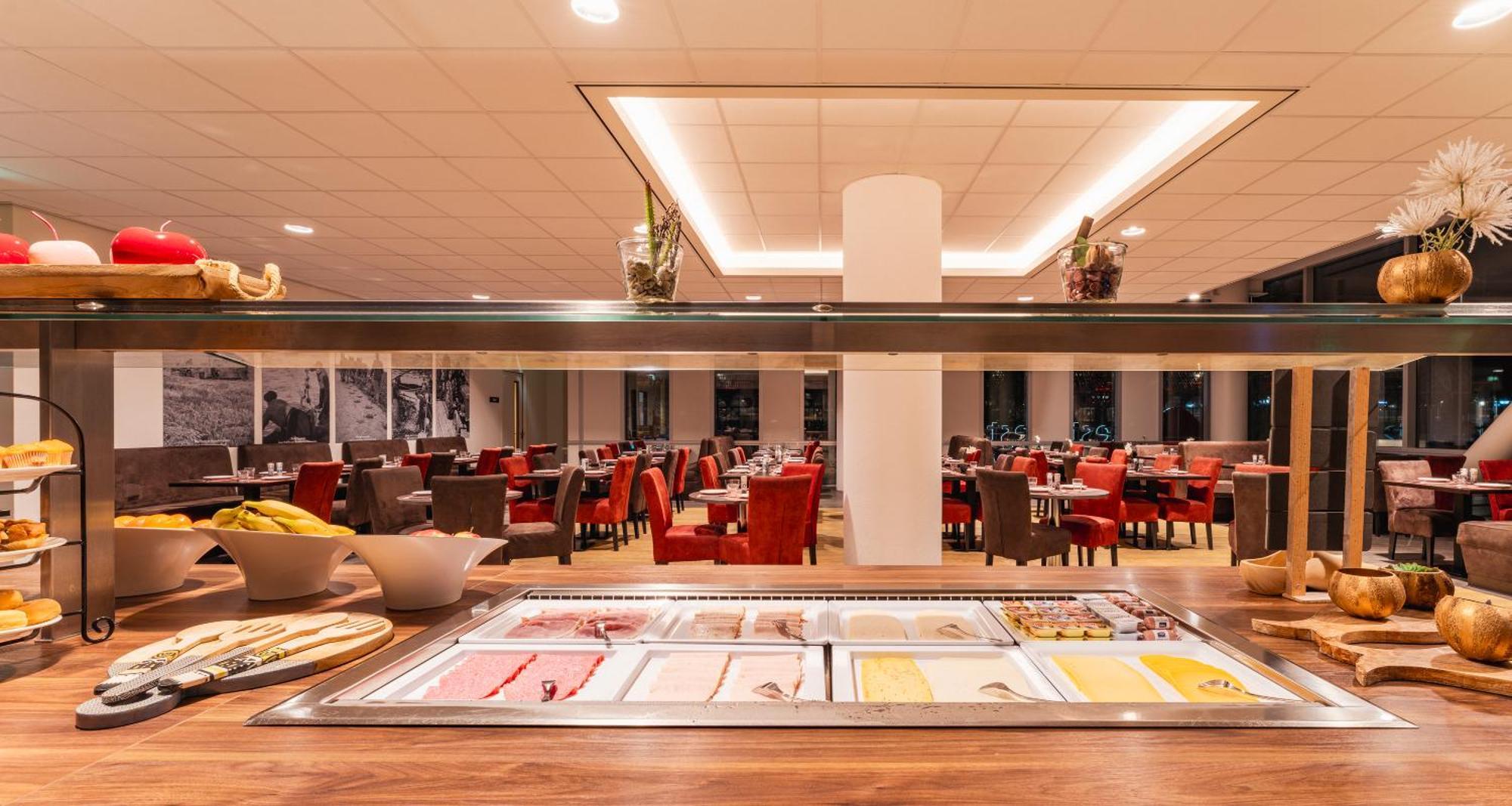 Plaza Premium Almere Bagian luar foto